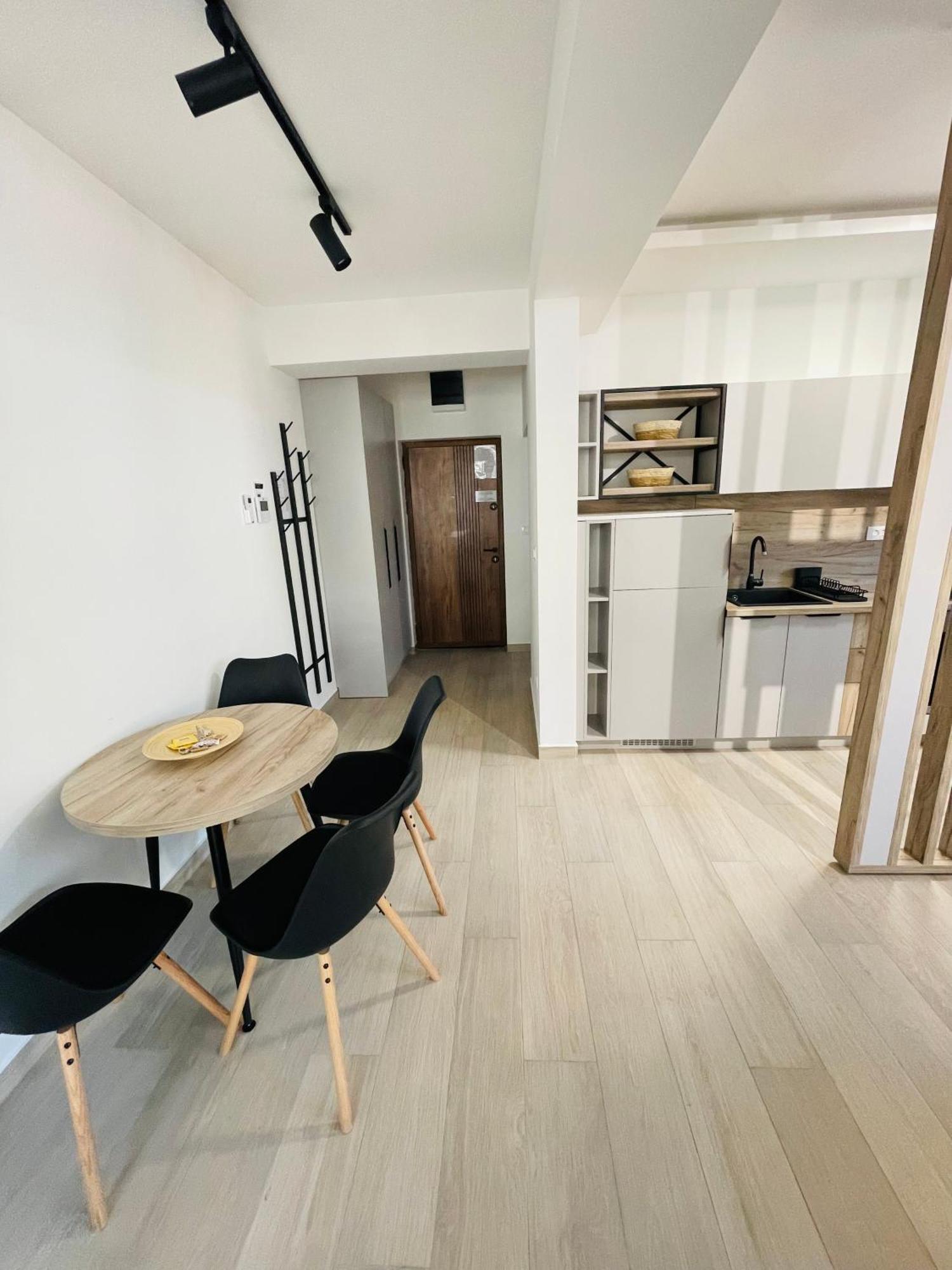Dora Family Apartments ブドヴァ エクステリア 写真