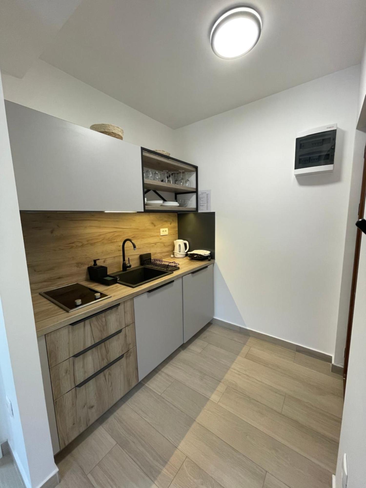 Dora Family Apartments ブドヴァ エクステリア 写真